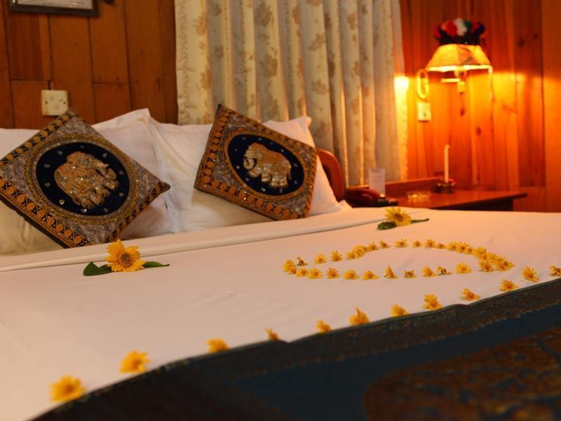 Hill Top Villa Hotel Kalaw Exteriör bild